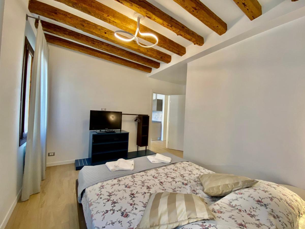 Suite House New Apartments Wi Fi Venice Island Экстерьер фото