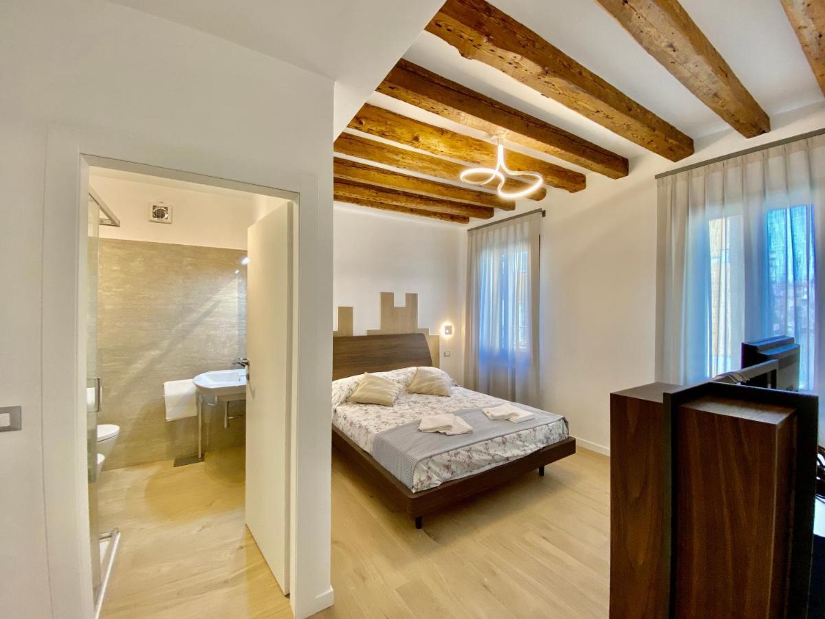 Suite House New Apartments Wi Fi Venice Island Экстерьер фото