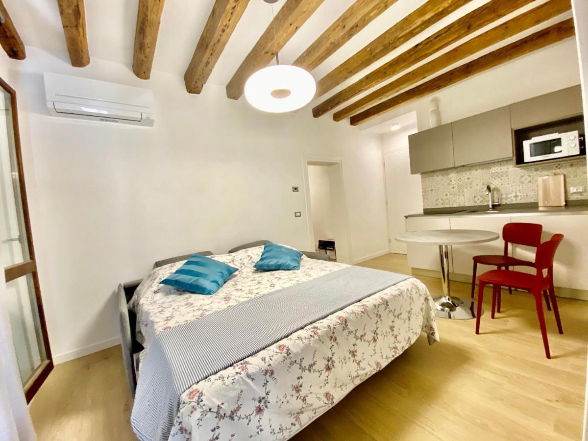 Suite House New Apartments Wi Fi Venice Island Экстерьер фото