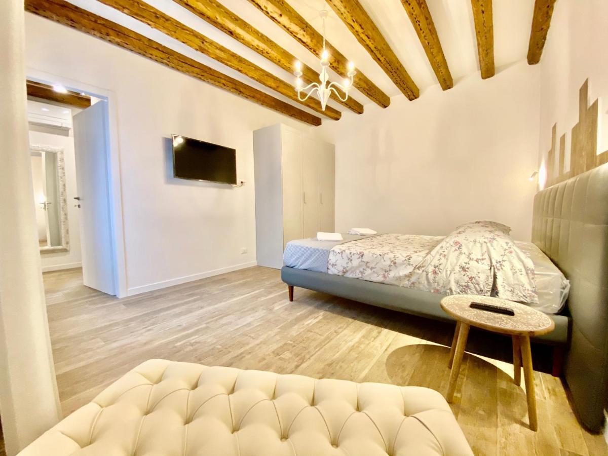 Suite House New Apartments Wi Fi Venice Island Экстерьер фото