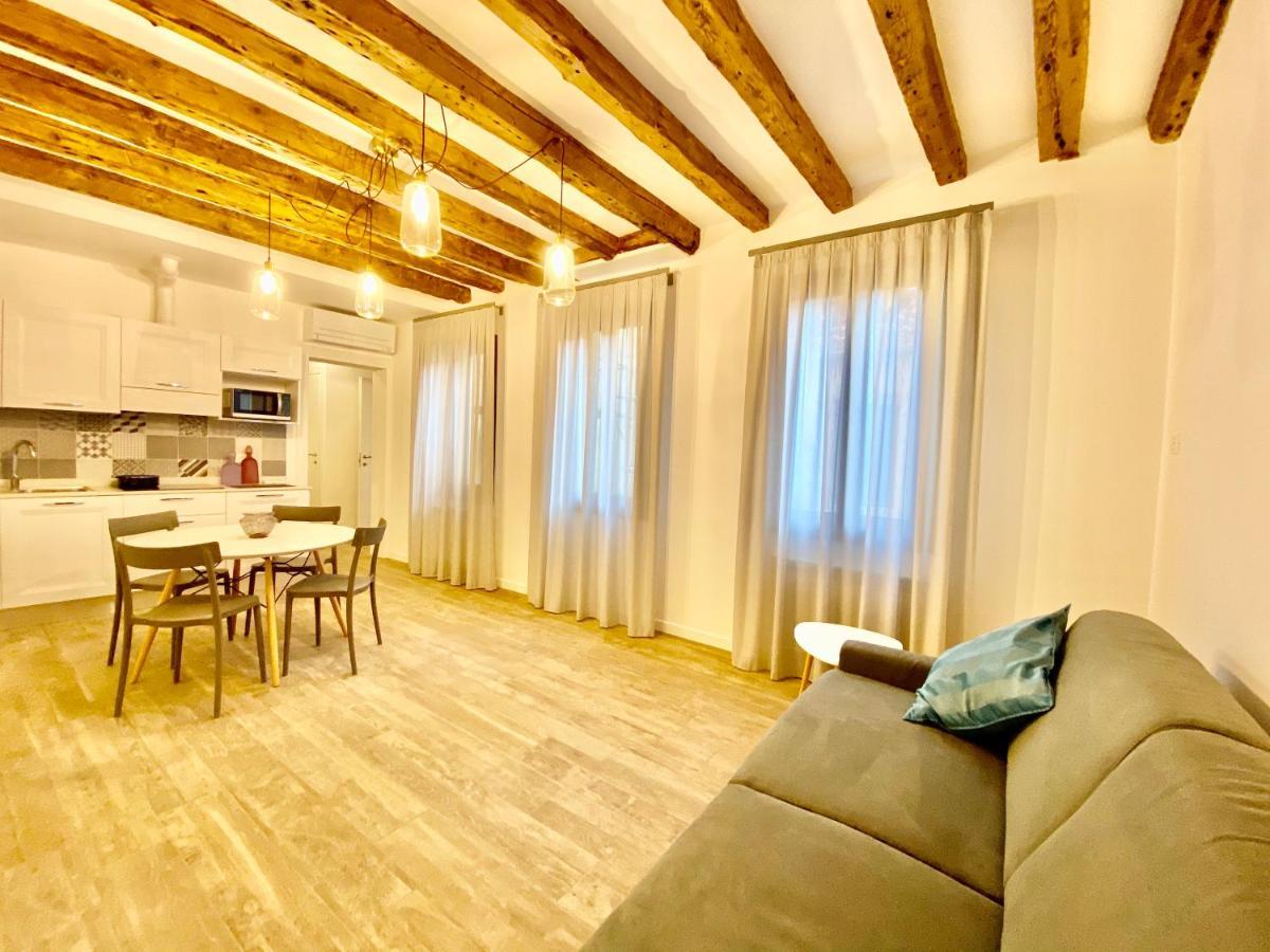 Suite House New Apartments Wi Fi Venice Island Экстерьер фото
